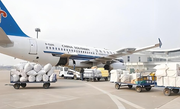 烏魯木齊機場貨運相關信息